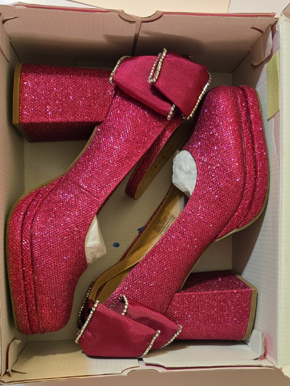 Betsey Johnson TORRID Pink Bow Back Heels Size 9.5 - Picture 9 of 10